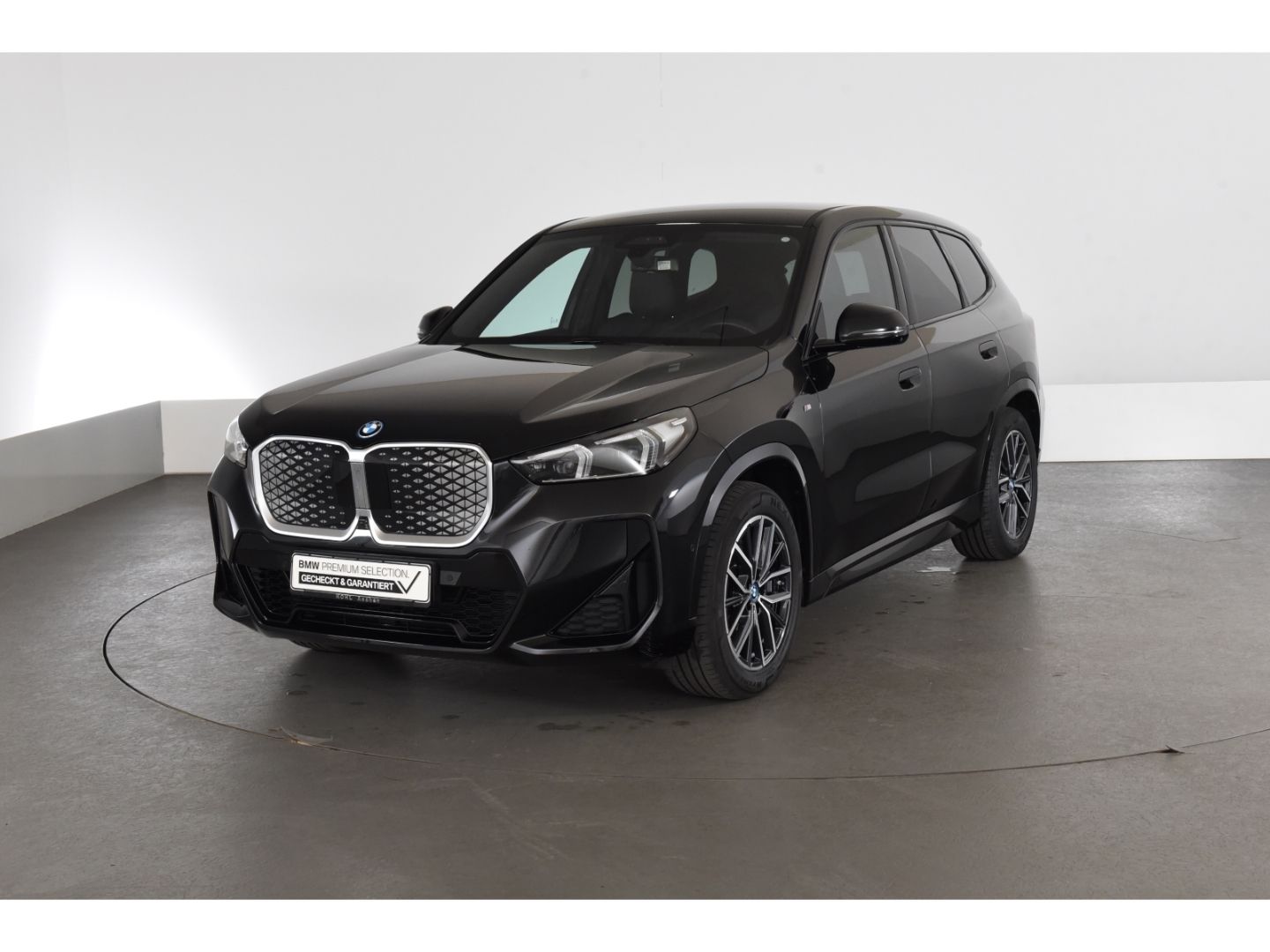 BMW iX1 xDrive30 M Sport Head-Up Display Sitzheizung