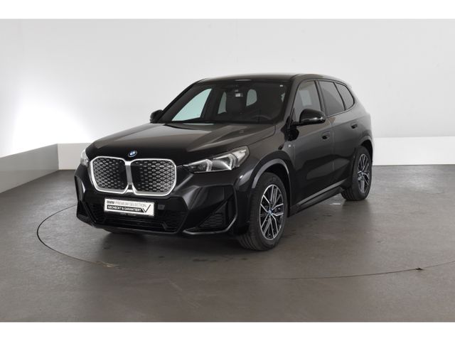 BMW iX1 xDrive30 M Sport Head-Up Display Sitzheizung