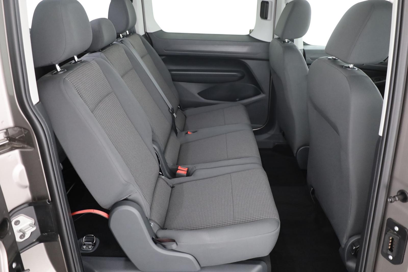 Volkswagen Caddy Maxi 1.5 TSI DSG Kamera 7-Sitzer AHK
