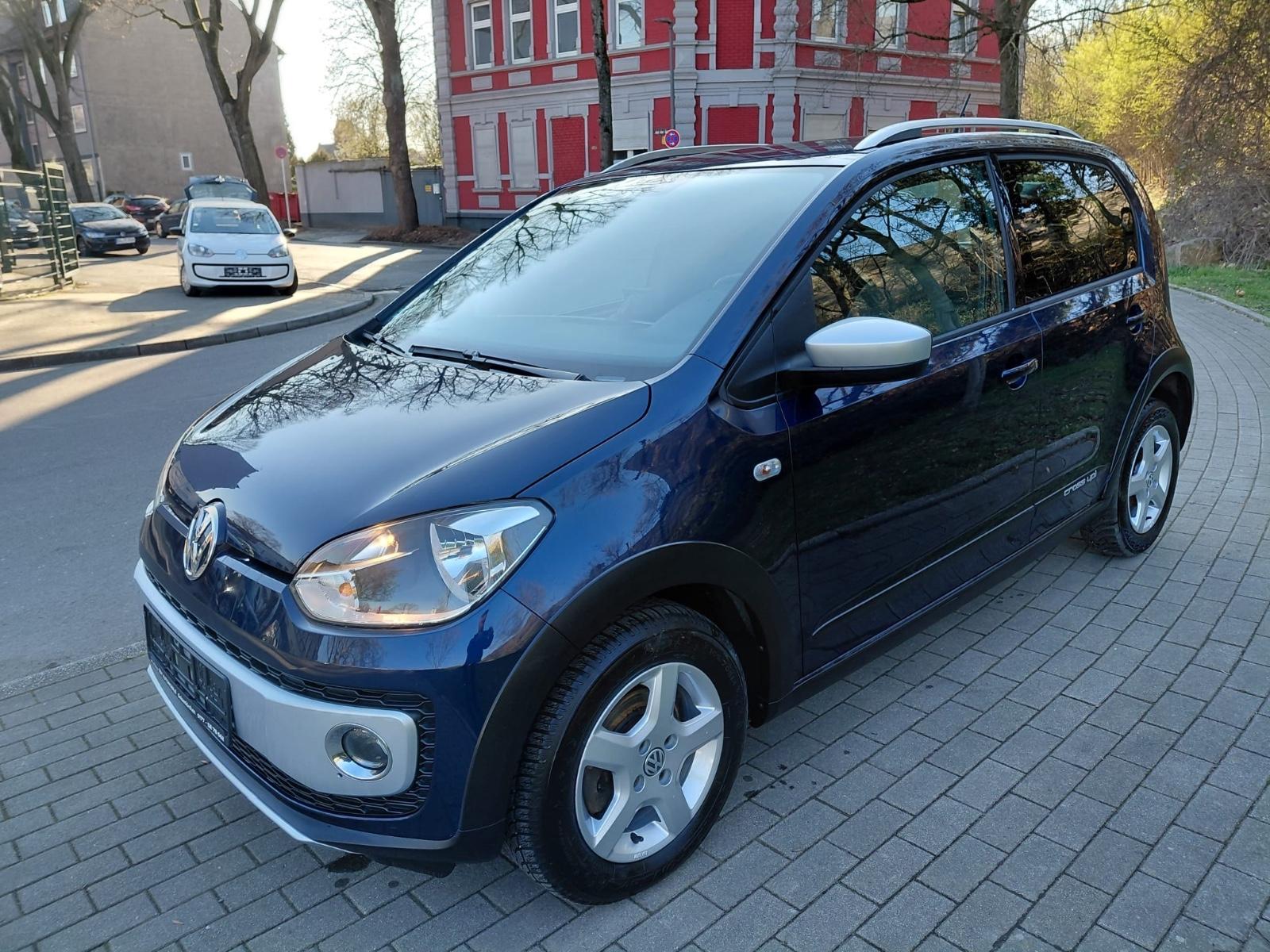 Volkswagen up! cross up!