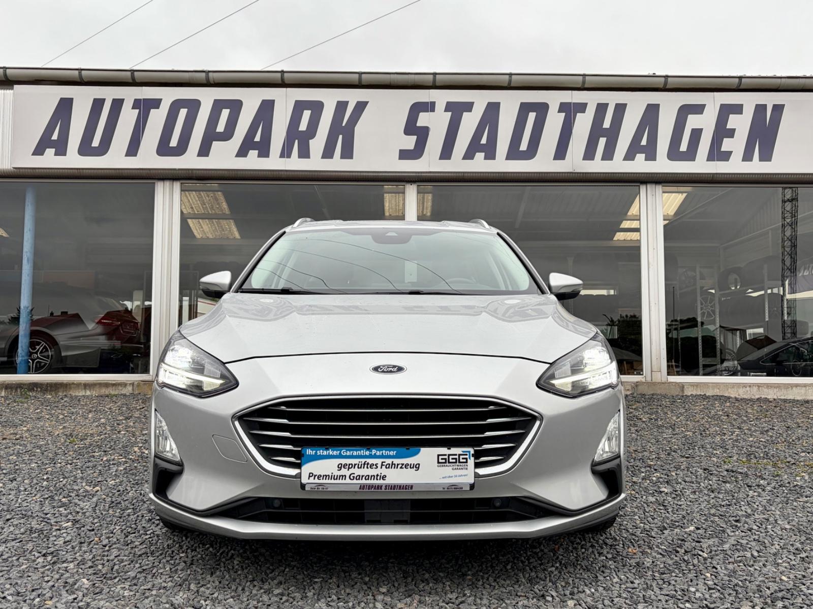 Ford Focus Turnier Titanium AHK*DAB*APPLINK*KEYLESS