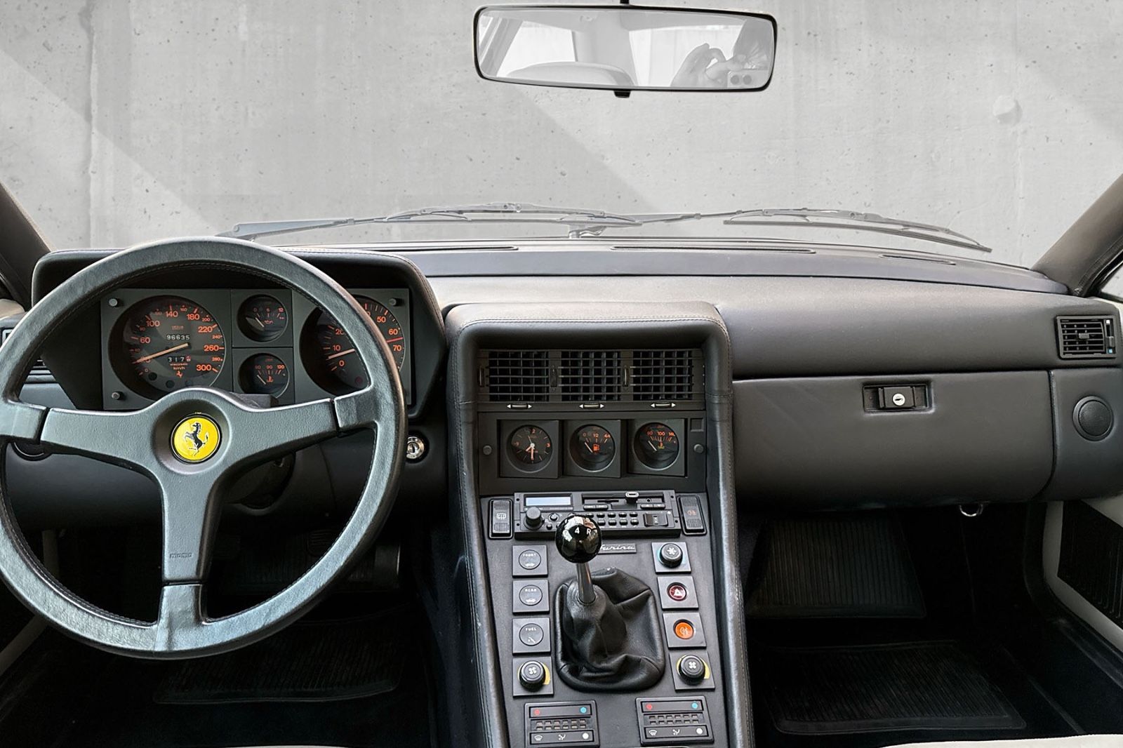 Fahrzeugabbildung Ferrari 412 GT*Manual*Schalter*Dt. Auto*