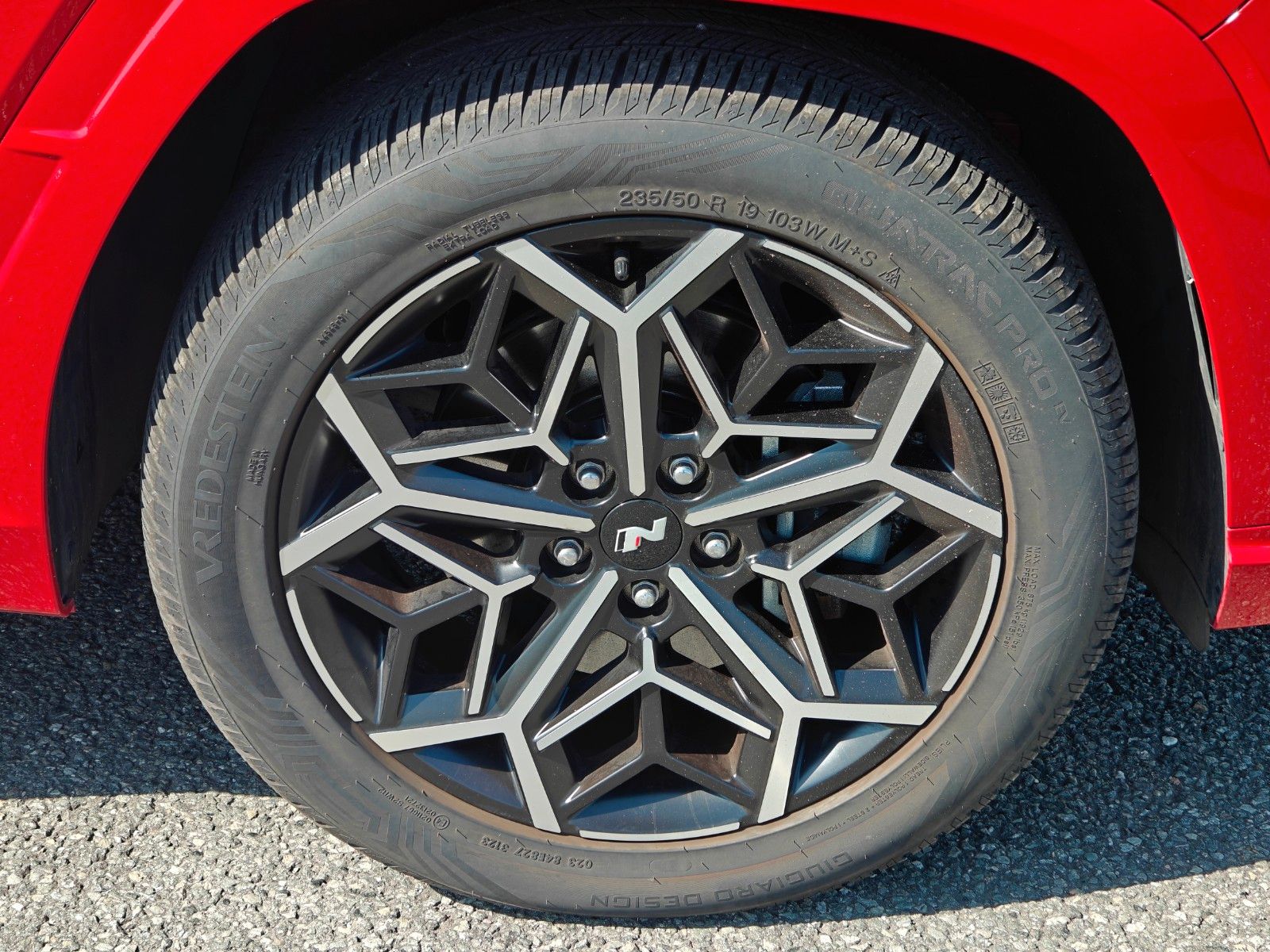 Fahrzeugabbildung Hyundai TUCSON Plug-In N-LINE AWD