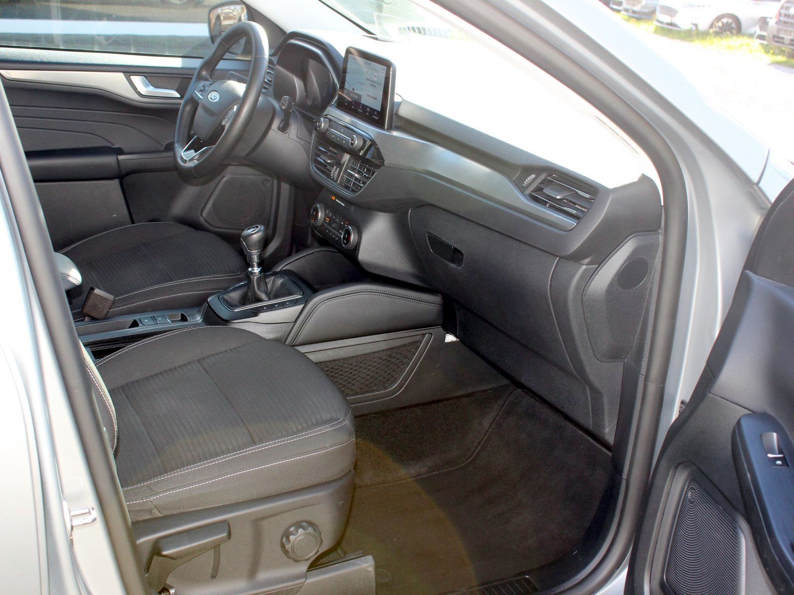 Fahrzeugabbildung Ford Kuga Titanium 1,5 EcoBoost Start/Stopp