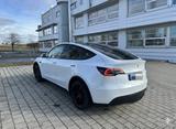Tesla Model Y LR Dual Motor AHK 8fach ber. - Tesla Gebrauchtwagen in Stuttgart