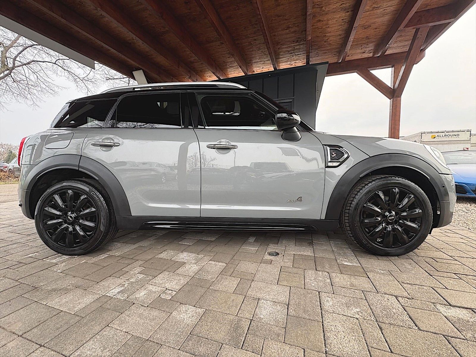 Fahrzeugabbildung MINI COOPER S Countryman Cooper S All4 *Pano*H&K*LED*