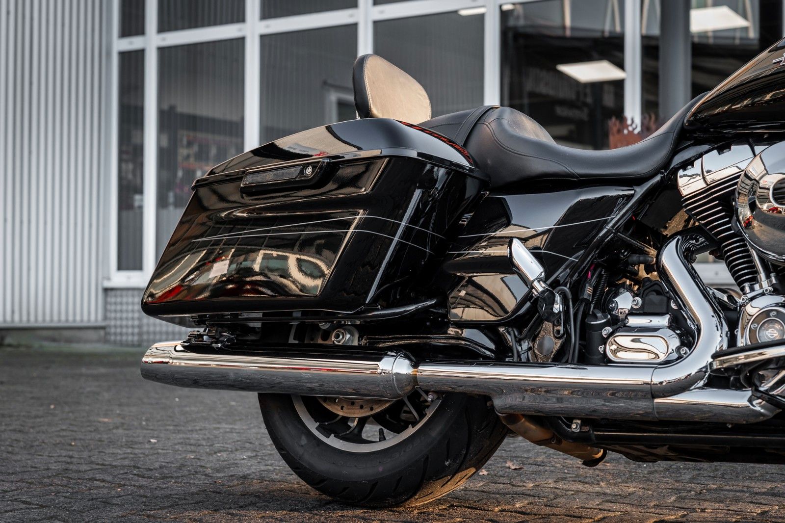 Fahrzeugabbildung Harley-Davidson Harley-Davidson STREET GLIDE SPECIAL FLHXS