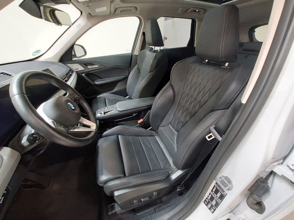 BMW X1 20d xDrive ACC AHK KZU QI 2-ZK H&K foto 6