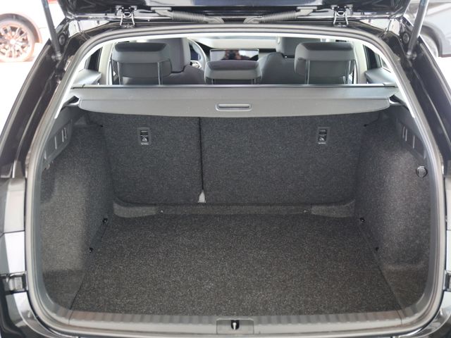 Skoda Octavia 1.5 TSI LED KLIMAAUTOM APP SITZH PDC