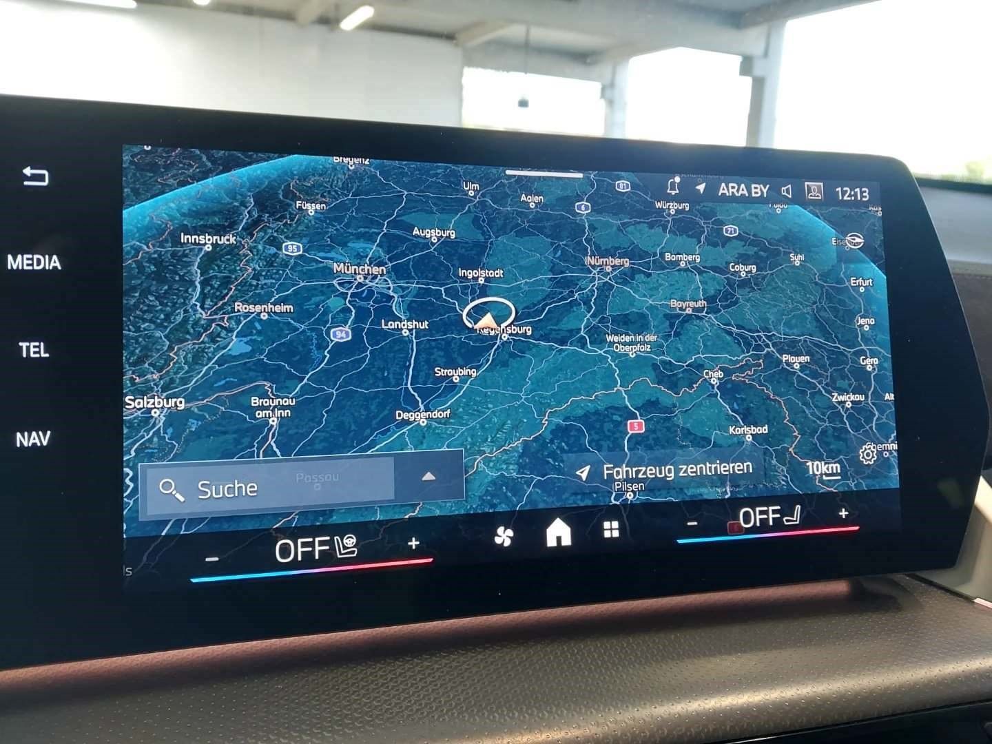 Fahrzeugabbildung BMW iX2 xDrive30 |M Sportpaket |Aktivsitz |20" BMW I