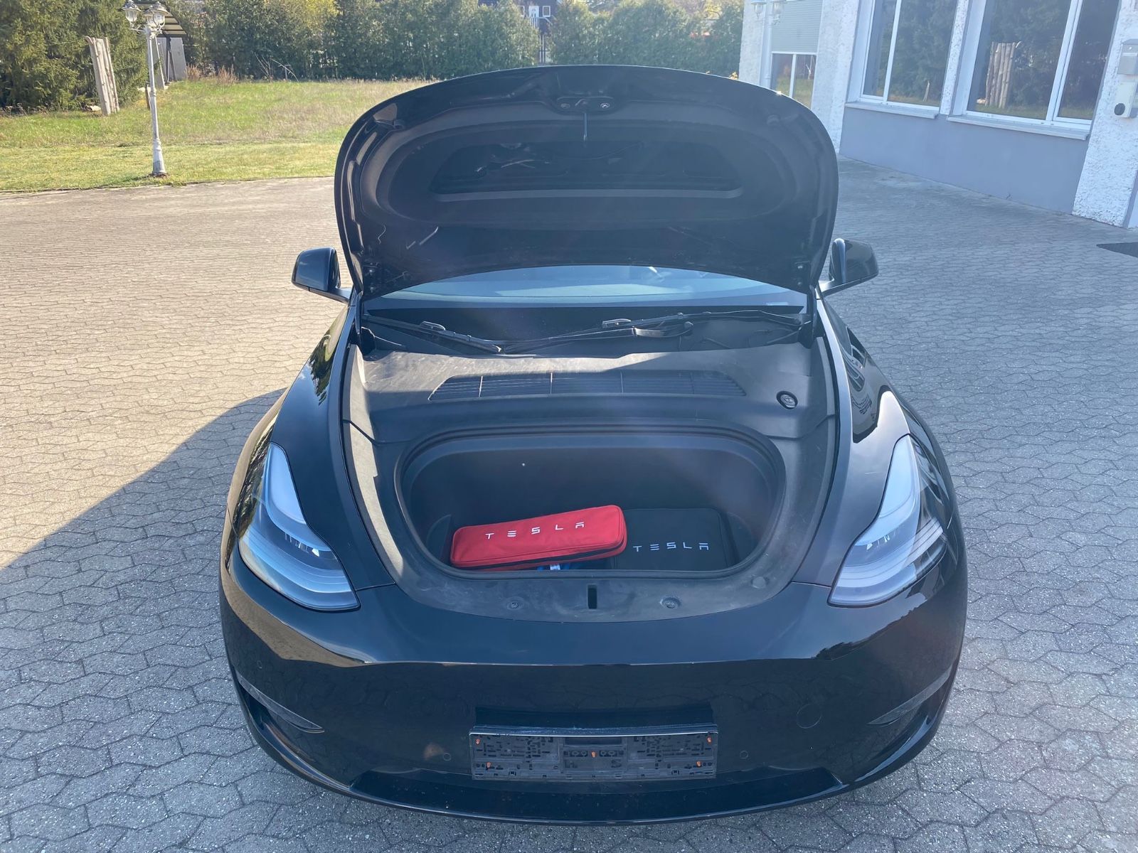 Tesla Model Y Performance Dual Motor AWD foto 10
