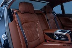 BMW M760 – 32 / 36