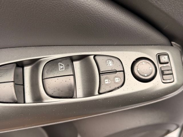 Fahrzeugabbildung Nissan Juke 1.6 Hybrid Sitzhz*Carpl.AA+Kamera