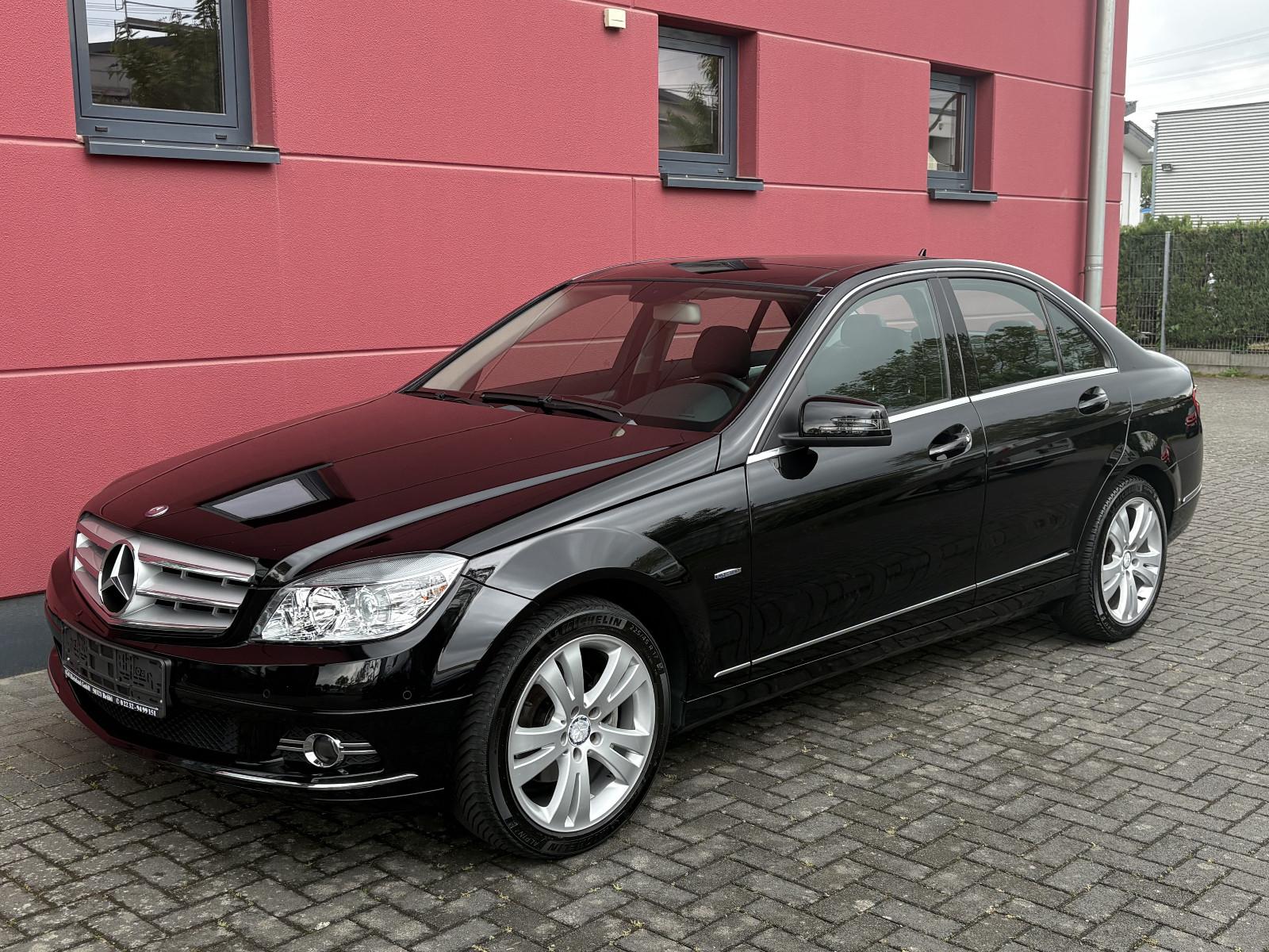 Mercedes-Benz C180 KOMPRESSOR AUT. LIMOUSINE AVANTGARDE PANO*