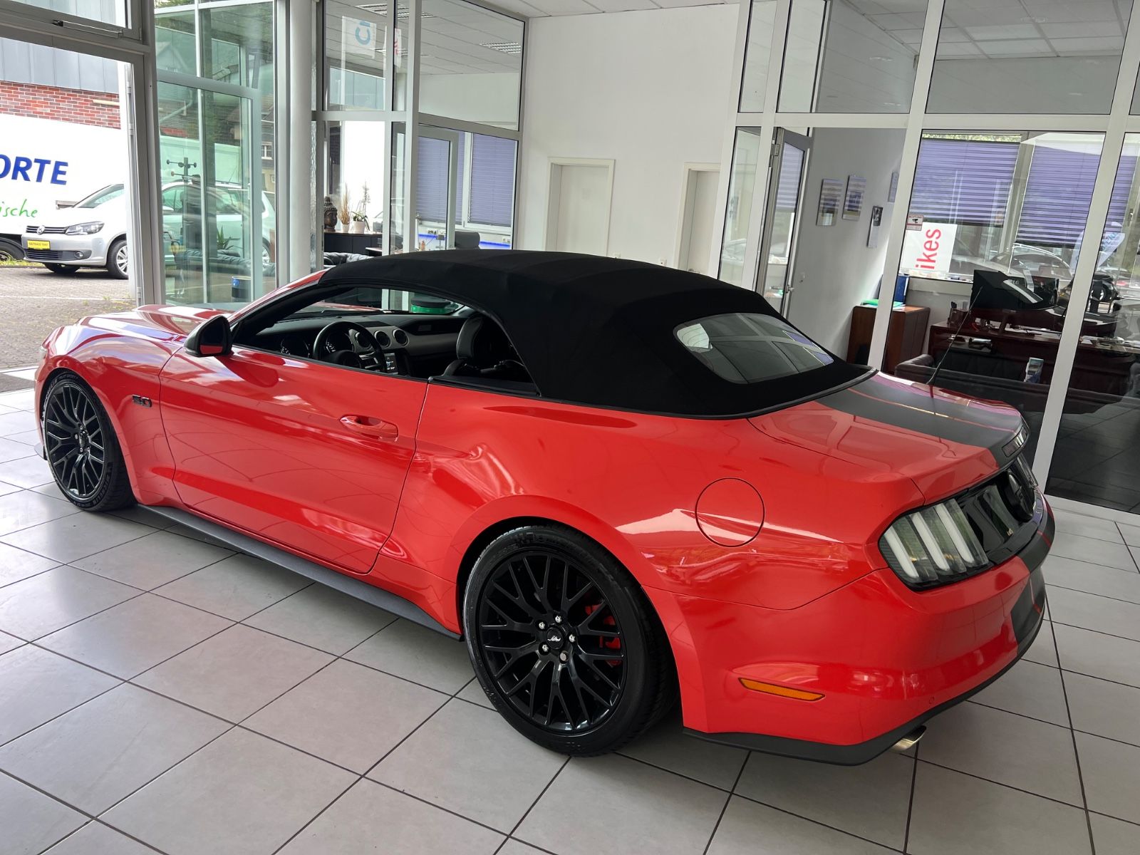 Fahrzeugabbildung Ford Mustang GT 5.0 Convertible ASCH KOMPRESSOR