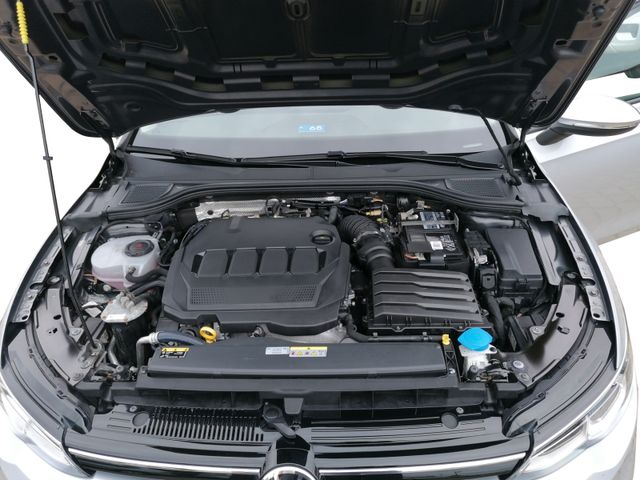 Golf VIII Variant 2.0 TDI Life NAVI+LED+SHZ+PDC+