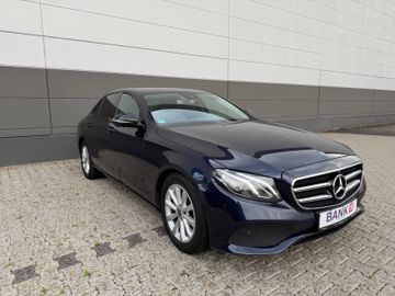 Mercedes E 200 - 3