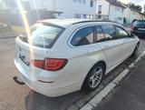 BMW 520dT/LEDER/HeatUp/AHK/PANORAMA/KEYLES/SOFTCLOSE - BMW 520 aus 2011: 520d