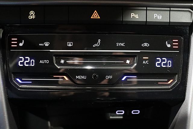 T-Roc Life 1.0 TSI ACC LED KAMERA PDC TEMPOMAT