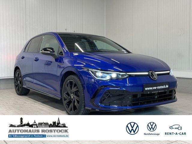 Golf VIII R-Line 1.5 eTSI DSG PANO NAVI