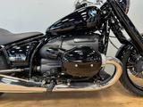 BMW R 18 schwarz/schwarz/schwarz + RFH + Headlight P - ABS CHOPPER