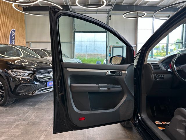 MYAUTOCENTER – Gebraucht- und Jahreswagen mit Werkstattservice in Pfaffenhofen Volkswagen Touran United *Navi*Sitzh*TÜV 0527*