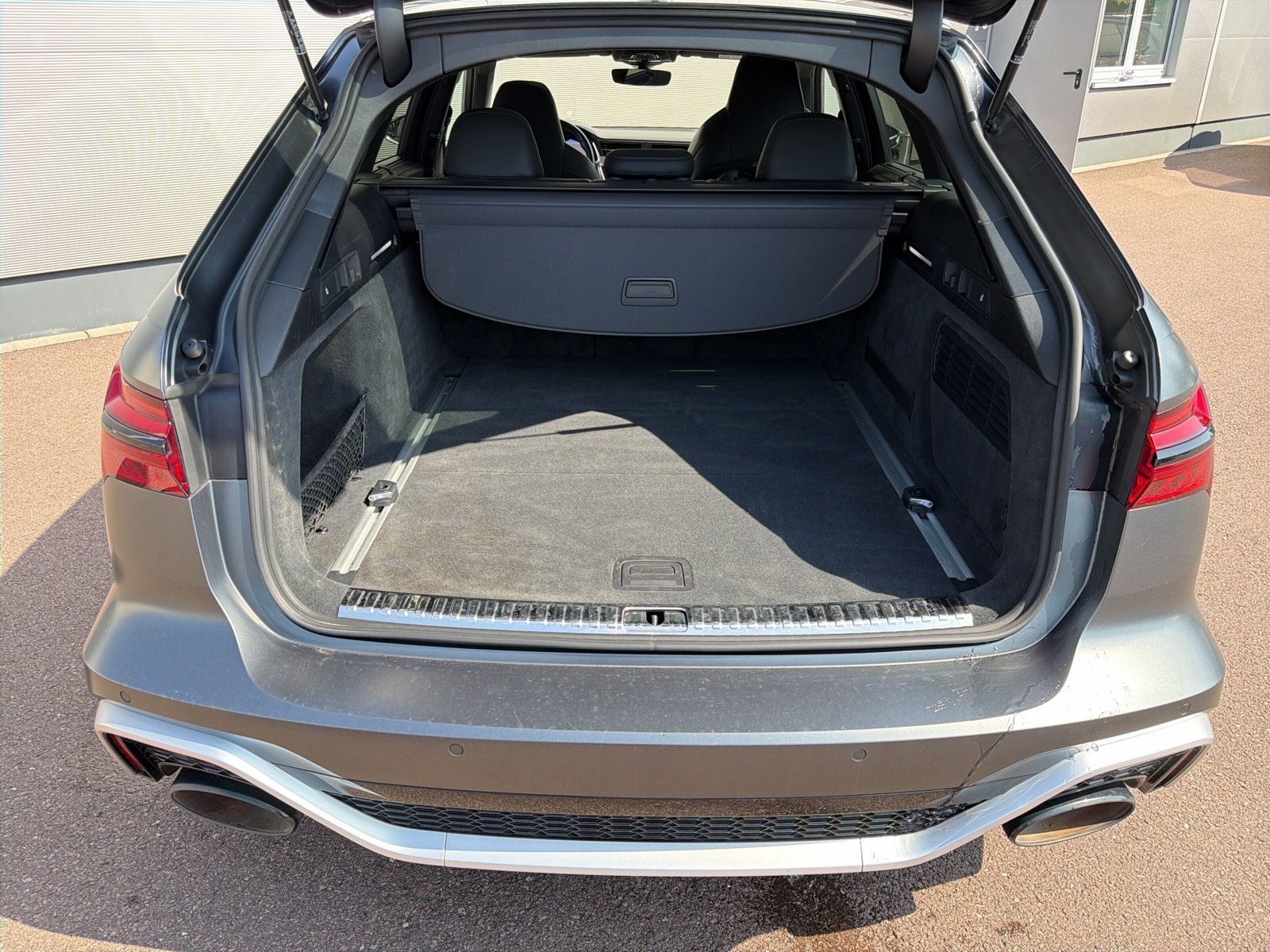 Audi RS6 Avant MATTLACK DYNAMIK+ KERAMIK 305KM/H PANO foto 8