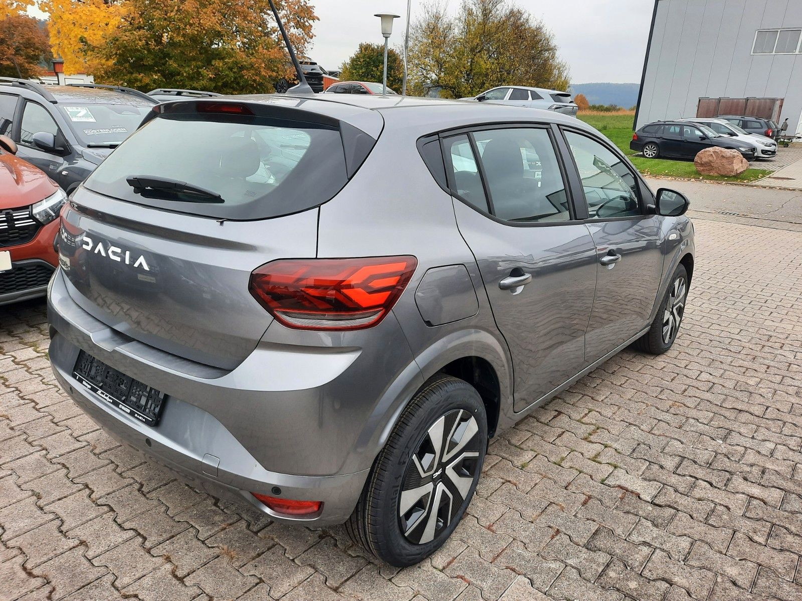 Dacia Sandero - Bild 4