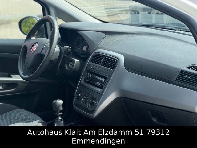 Fahrzeugabbildung Fiat Grande Punto 1.2 8V Basis Klima Tüv