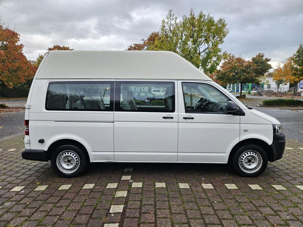 Volkswagen T5 Kombi