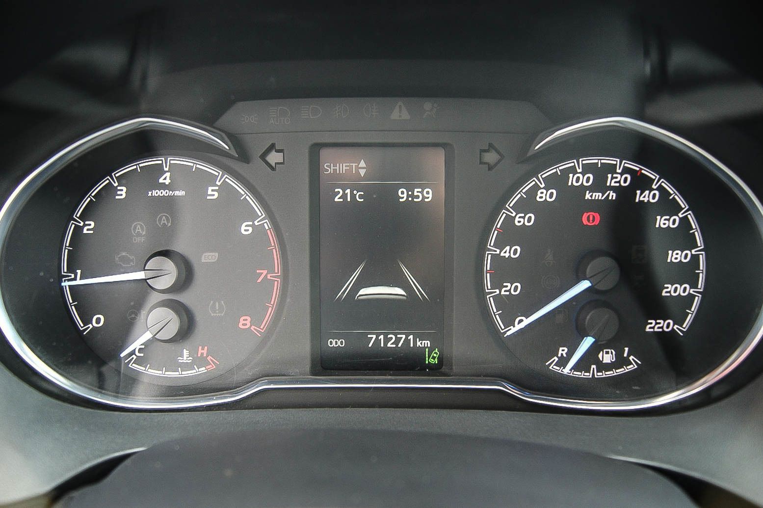 Fahrzeugabbildung Toyota Yaris 1.0 VVT-i Comfort KAMERA KLIMA SPURASSIST