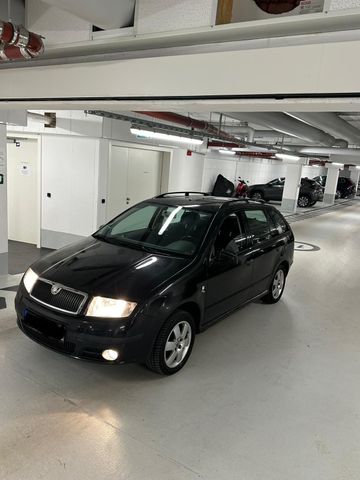 Skoda Fabia 1.9TDI 2006 tüv 07/2025 rost p...