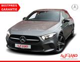 Mercedes-Benz A200 AMG Line LED Navi Tempomat Sitzheizung DAB - mit Benzin-Antrieb: Grau, Kleinwagen