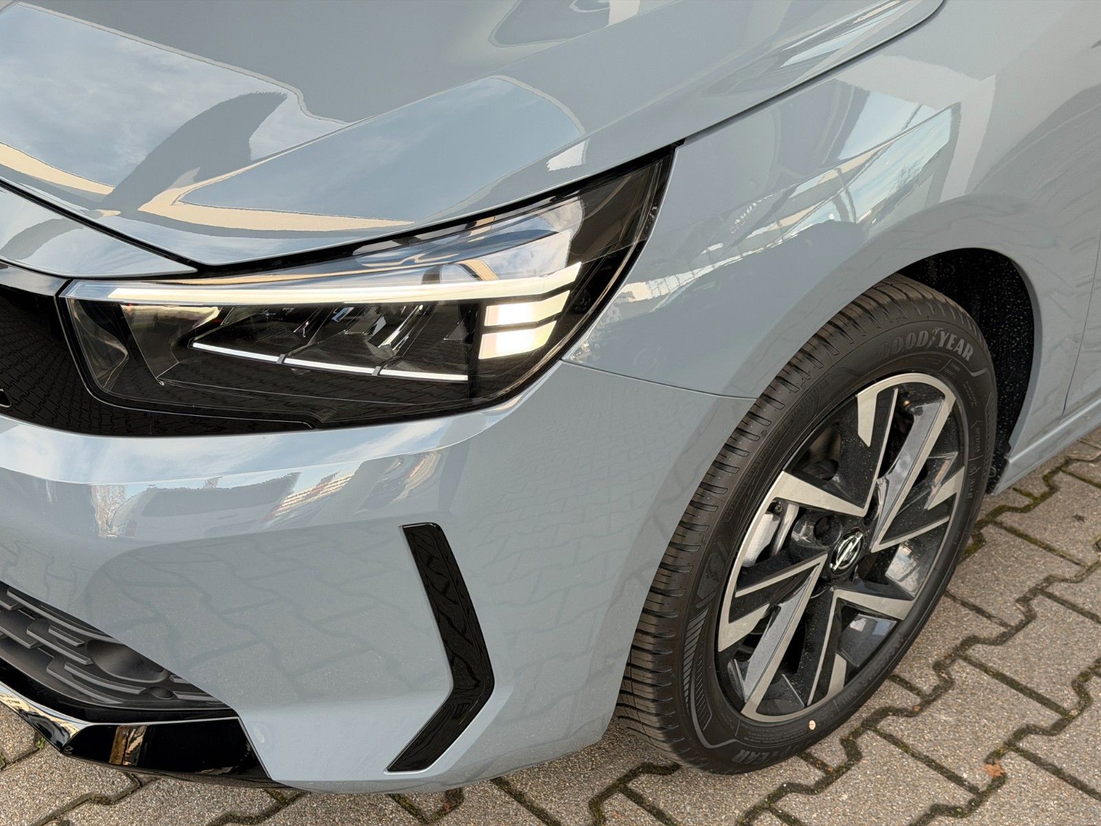 Fahrzeugabbildung Opel Corsa F Edition 110PS Hybrid Automatik/LED!