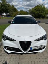 Alfa Romeo Q4*B-Tech*20 Zoll*Keyless*CarPlay*ACC*RFK* - Alfa Romeo Stelvio von privat
