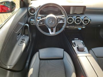 Mercedes A 200 - 12