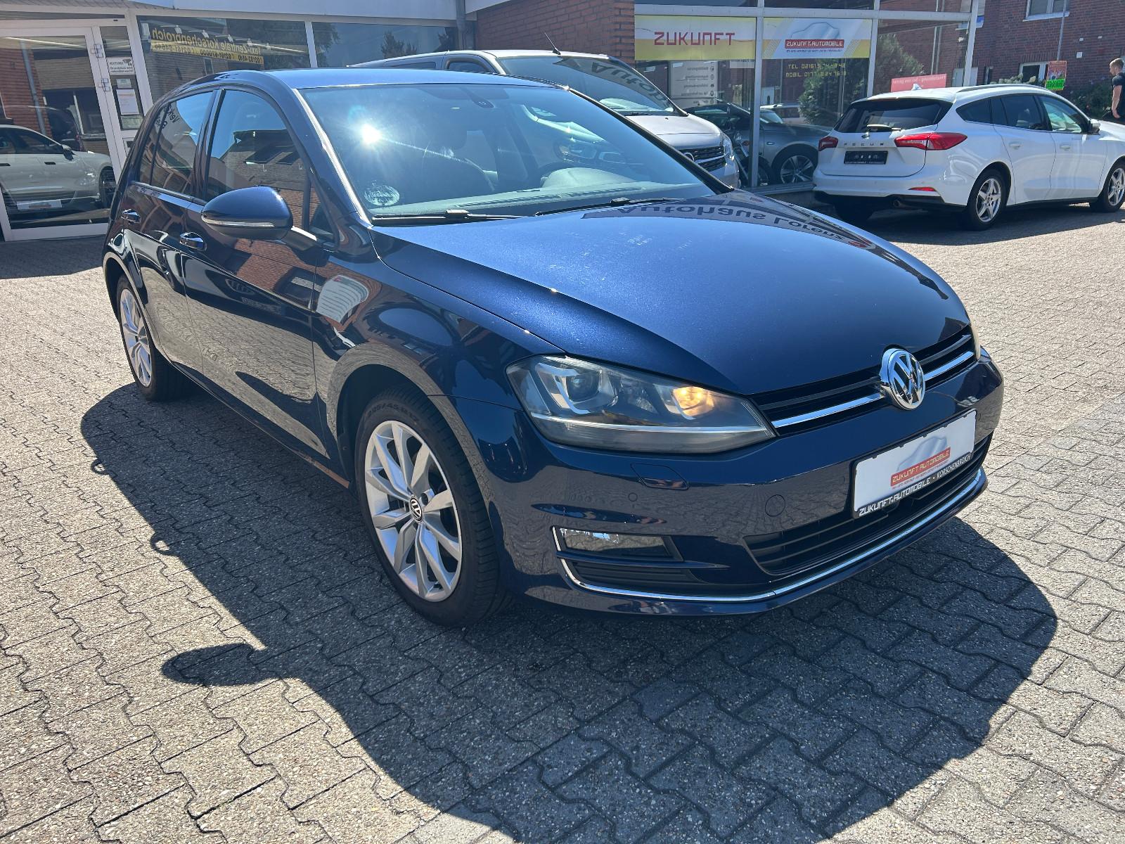 Volkswagen Golf VII Lim. Highline BMT/Xenon/Keyless/
