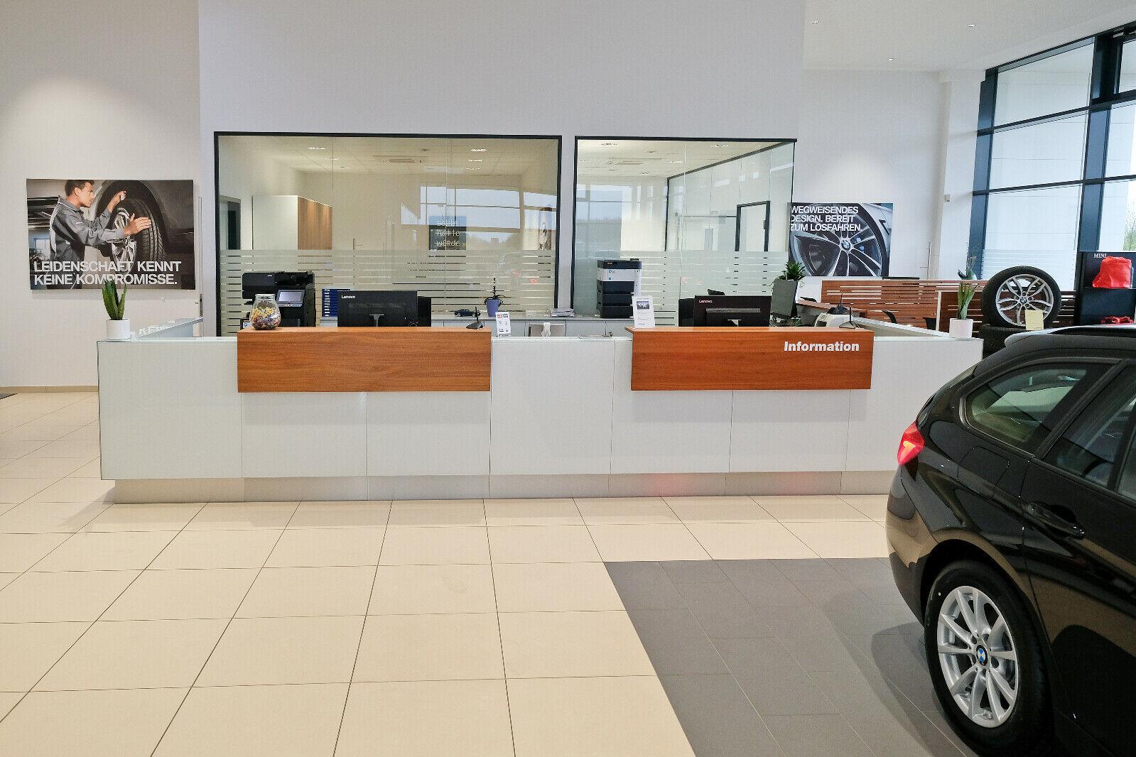 showroom-image-bottom