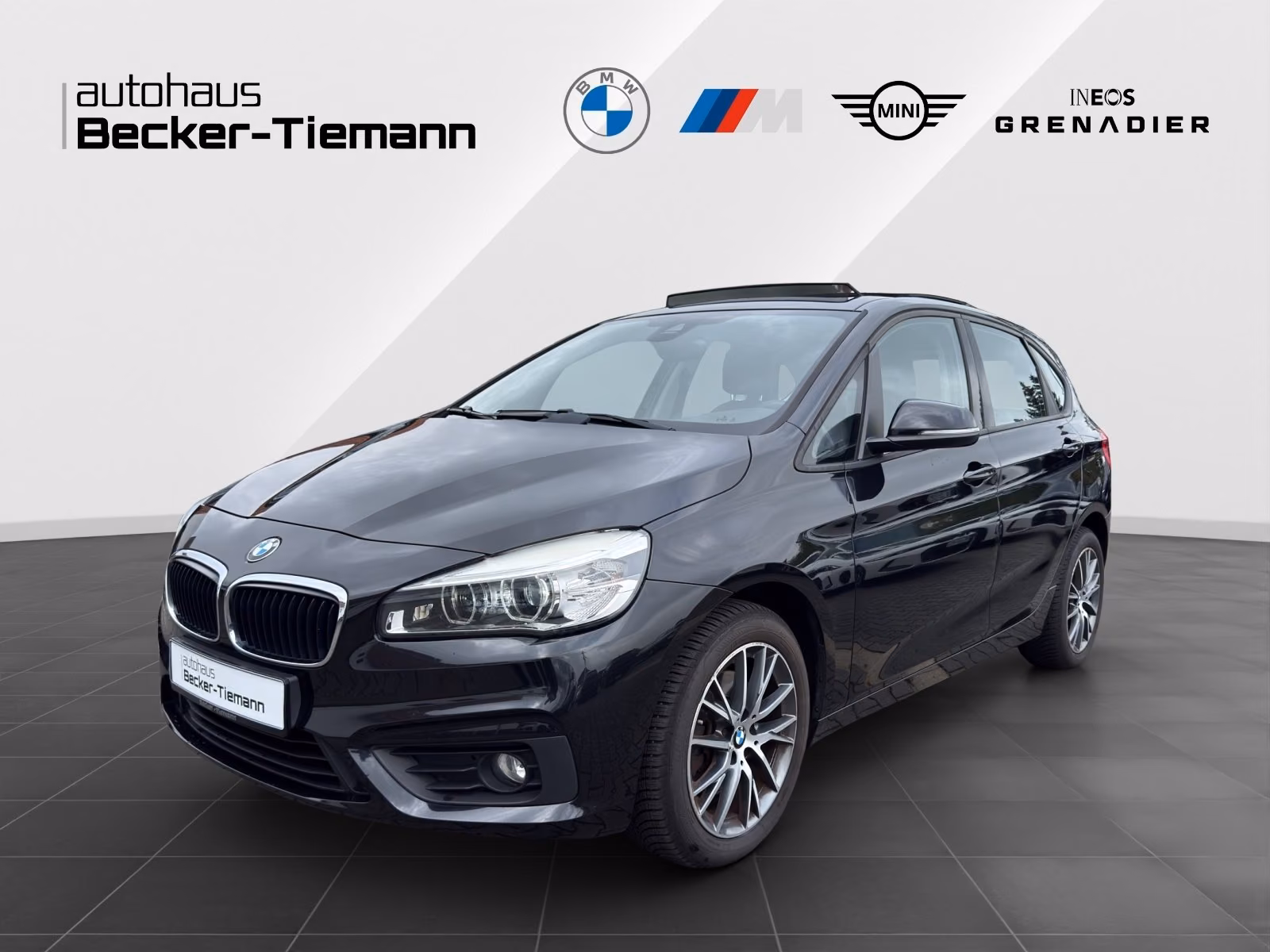 BMW 218i Active Tourer *AHK*PANORAMA*LED*NAVI*SITZ H