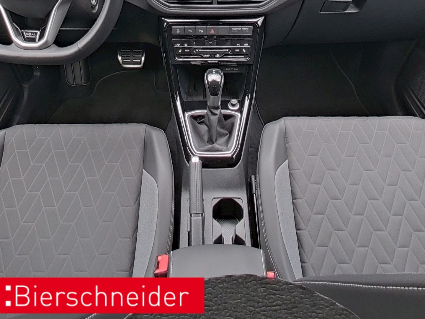 Volkswagen T-Cross - Bild 15