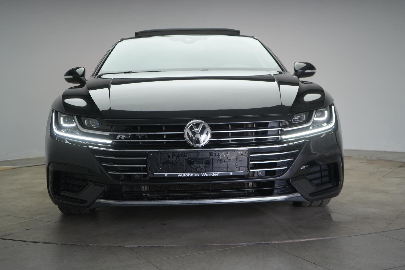 Volkswagen Arteon 2.0 TSI DSG R line ACC/Pano/Lane/AHK/LED