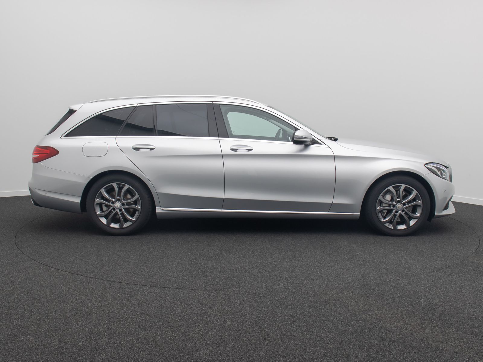 Fahrzeugabbildung Mercedes-Benz C 250 BlueTec PDC AHK Tempomat HiFi LED Businnes
