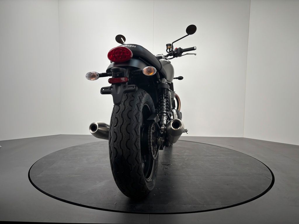 Fahrzeugabbildung Triumph STREET TWIN *1. HAND *WENIG KILOMETER