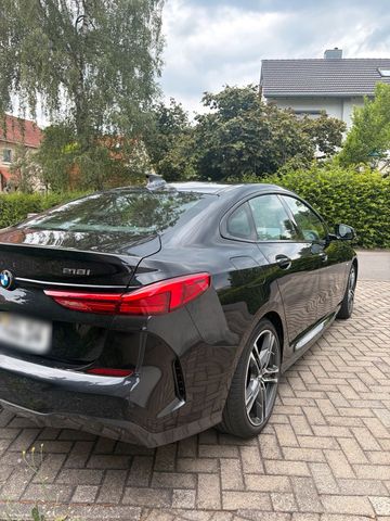 BMW BMW 218i Gran Coupé M-Paket Finanzierung/A...
