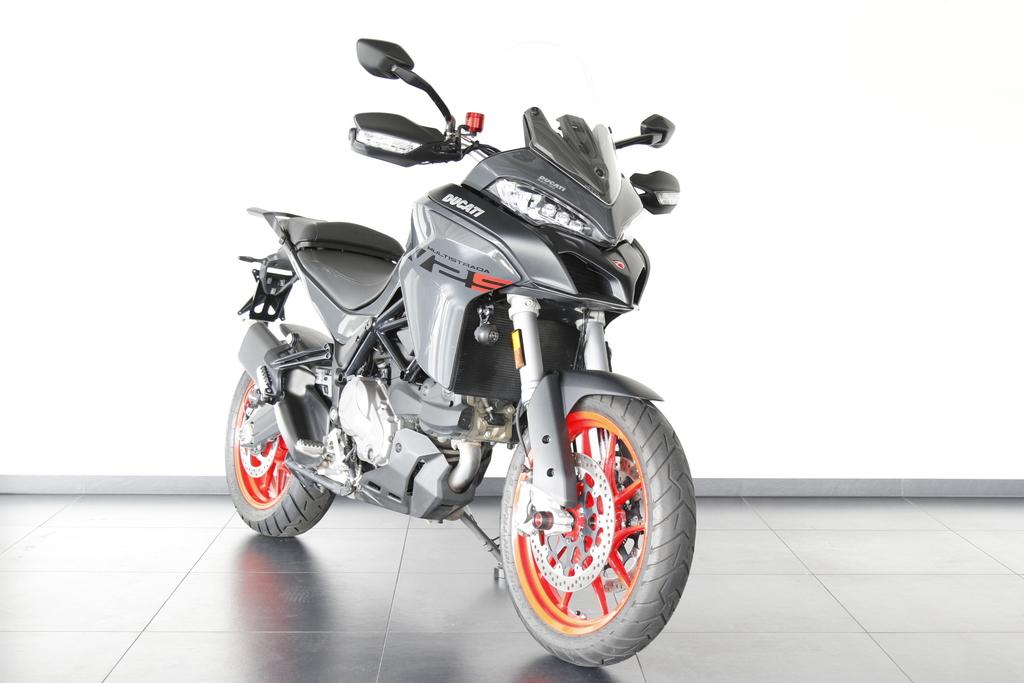 Ducati Multistrada V2S 