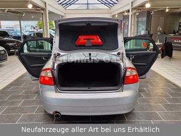 Fahrzeugabbildung Audi A4 Limousine 2.0*2.Hd*Leder*SHZ*PDC*