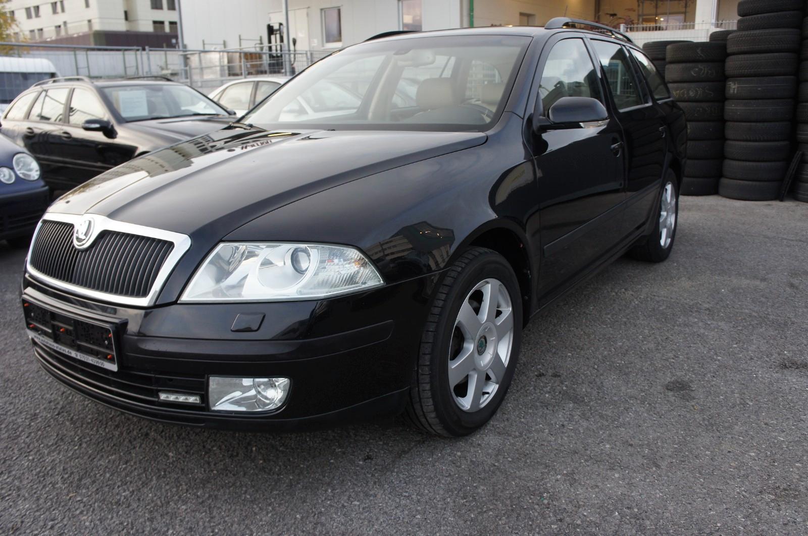 Skoda Octavia 2006 — interior