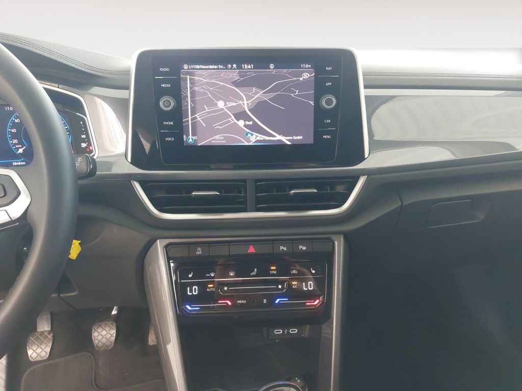 Fahrzeugabbildung Volkswagen T-Roc 1.5 TSI Style Standheizung Rier View