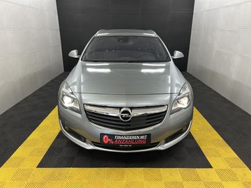 Opel Insignia - 2