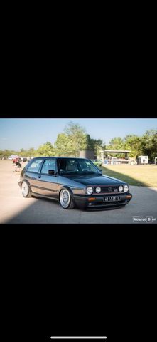 Volkswagen golf 2 gti 16v pirelli edition 2